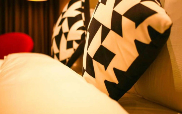 Beijing Yanxiang Tangram Hotel