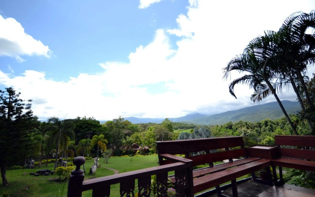 Touch Star Resort Doi Inthanon
