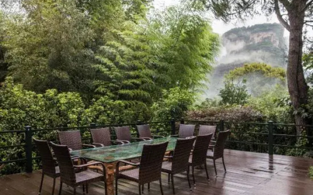 Wuyishan Guanjing Shanfang Hotel