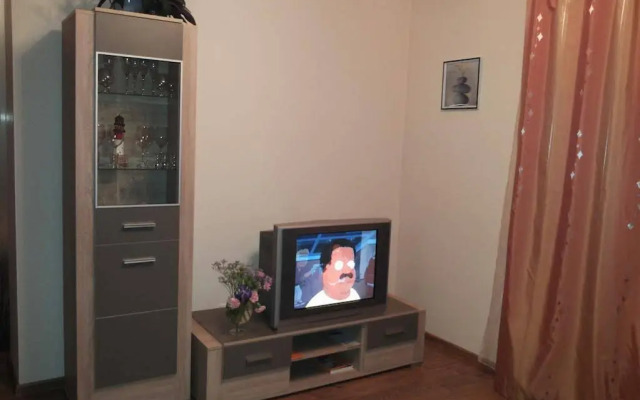 ANTONIO APARTMEnT