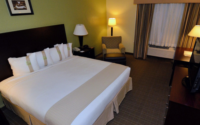 Holiday Inn Fort Myers - Downtown Area by IHG