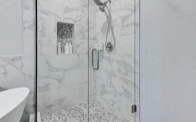 Scottsdale Condo Overlooking Golf Course