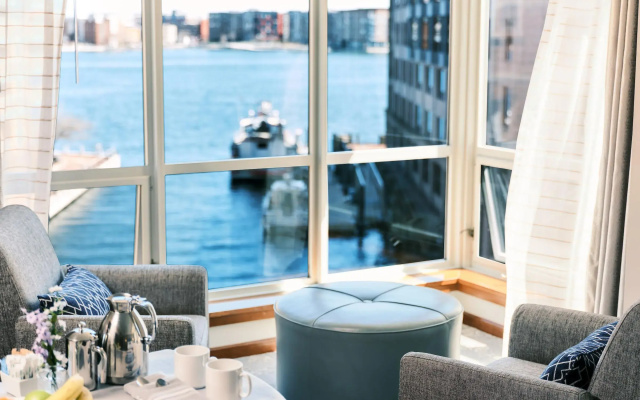 Battery Wharf Hotel, Boston Waterfront