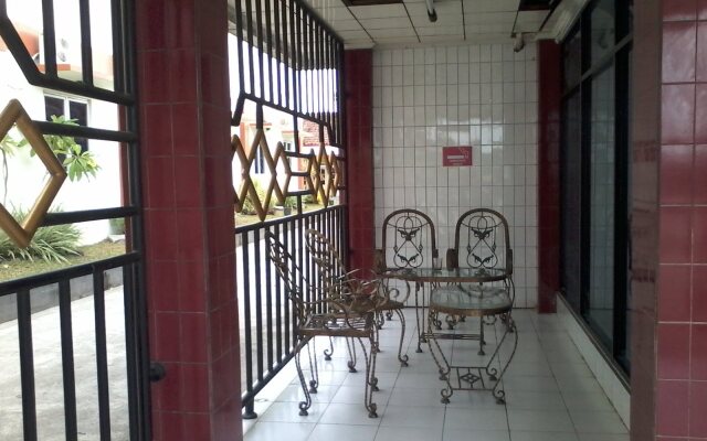 Airy Eco Syariah Bandara Soetta Taman Mahkota Dua Tangerang