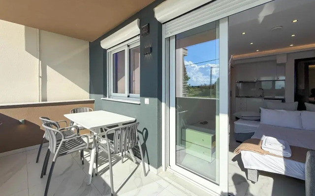 Ifestos Suites by SDR