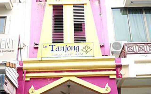 Le Tanjong House