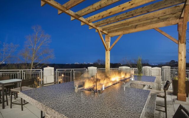 Courtyard Atlanta Vinings/Galleria