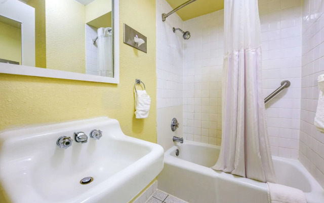 AIRE Hotel Hershey Lebanon