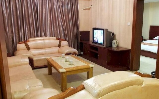 Jiaozuo Yu Lun Hotel