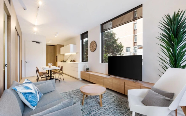 Surry Hills 1 Elizabeth Apartment