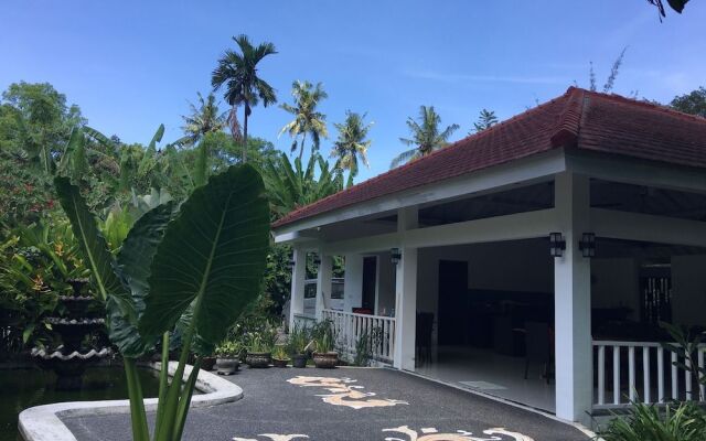 White Orchid Eco Resort