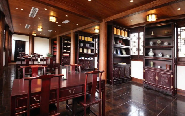 Yangzhou Centre & Residence