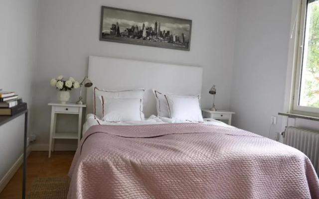 Central Stockholm with Free Airport Pickup