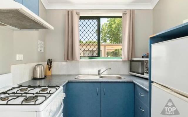 Sunset Top Tourist Park