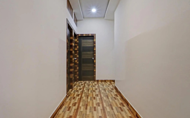 Collection O 93145 Dhruvas Residency