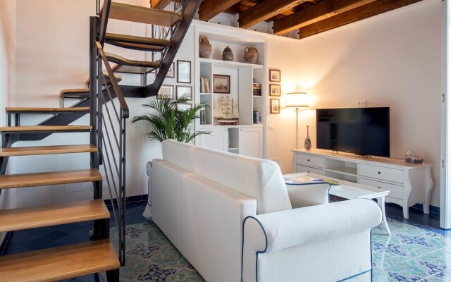 Starhost Vietri sul Mare