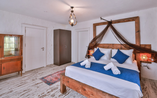 Livan Hotel Deluxe