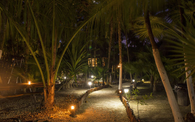 Maya Cabanas & Cenote Tulum