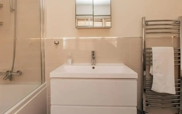 Central Hidden Gem - From 125 Per Night