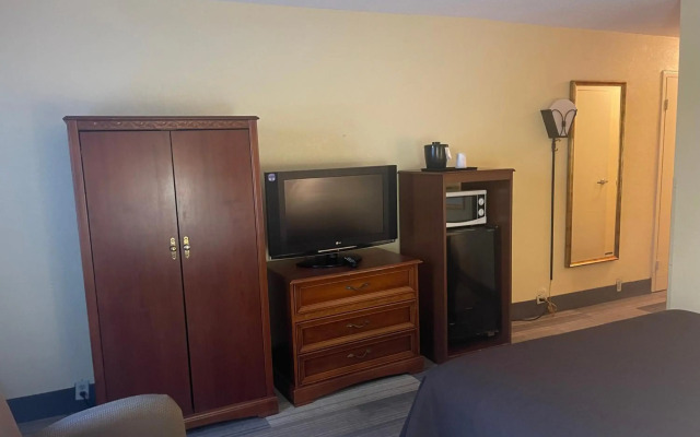 Budgetel Inn & Suites Atlanta