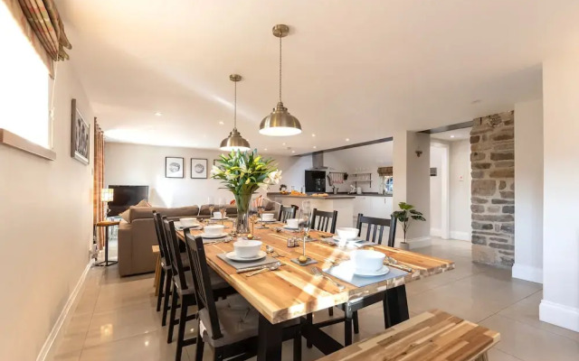 HC Property - The Byre