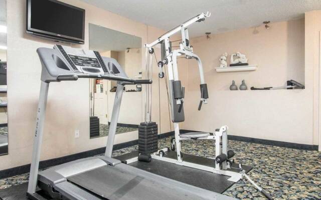 Suburban Extended Stay Hilton Head