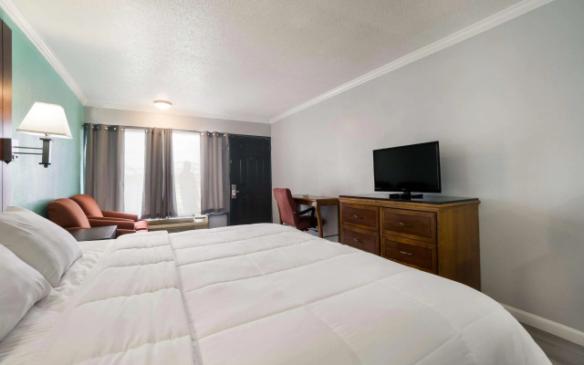 America's Best Value Inn & Suites Blytheville by Sonesta