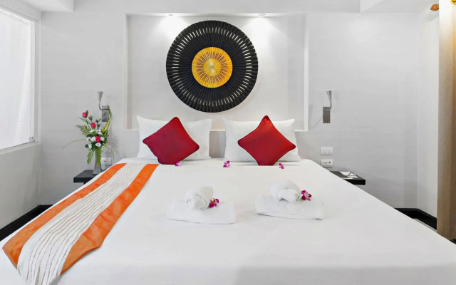 The Royal Palm Beachfront