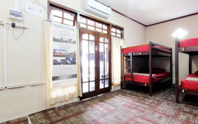 Pesona Artha Hostel