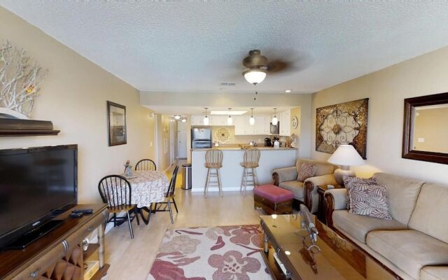 Oceans 90 - 3 Br Condo