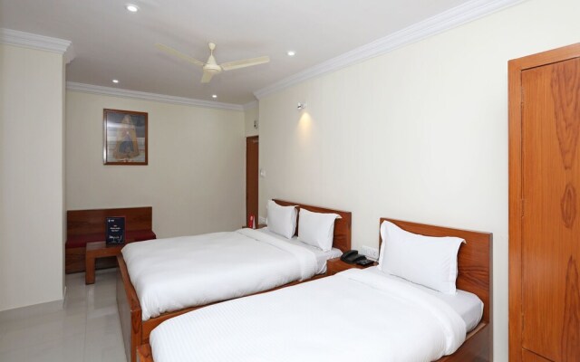 OYO 10608 Hotel City Palace