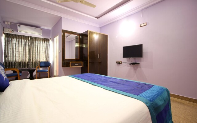 OYO 7096 Elite INN