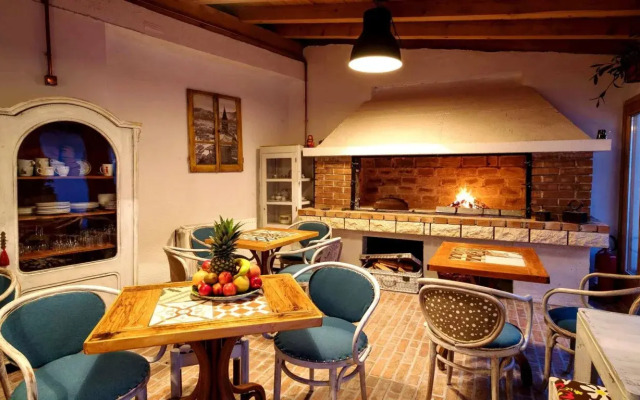 Hostel Mali Pariz
