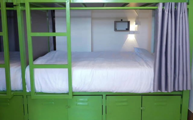 Nine Noi`S Place