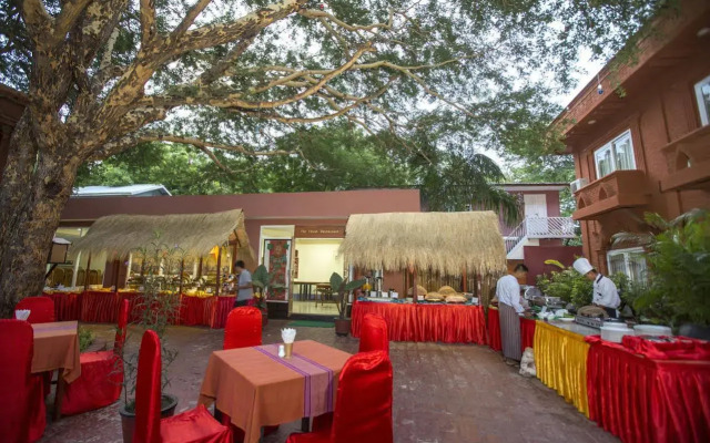 Hotel Sincere Smile Bagan