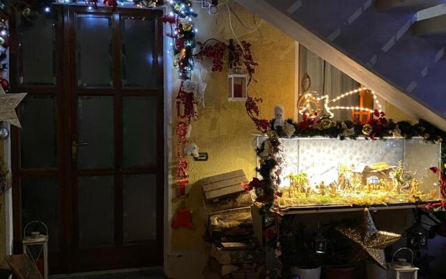 Clua Holiday House