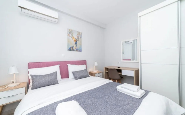 Thalassa & Thalassa Prive Residential Complexes