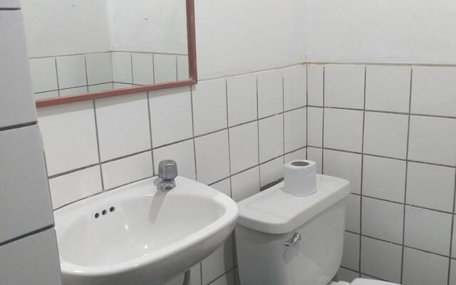 Yuri's Sanbleño II Hostel