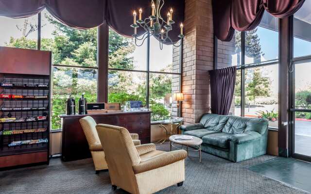 Days Inn & Suites by Wyndham Sunnyvale