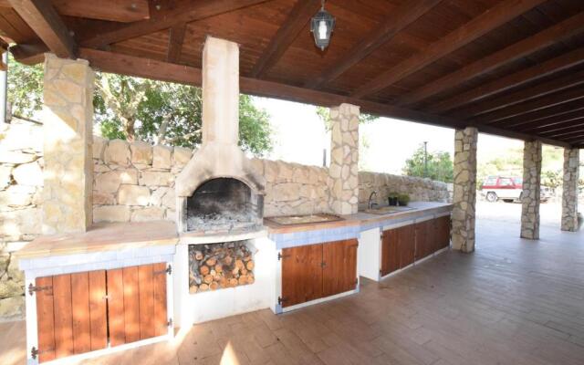 Ceretanum Holiday House
