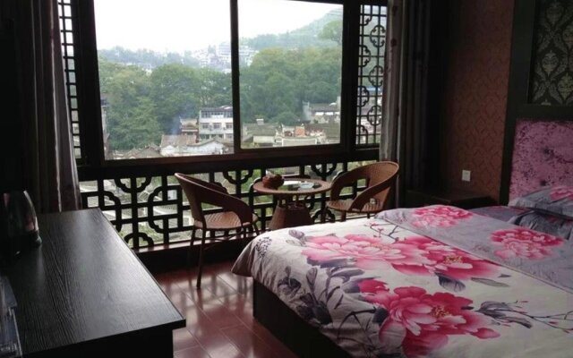Fenghuang Ruyi Hostel