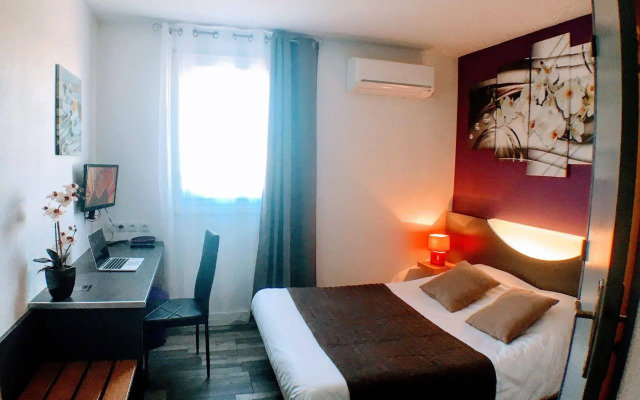 L'Hôtel Le Marais Romilly Sur Seine Centre