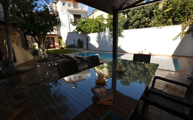 The Suite Apart Hotel KaleiÃ§i