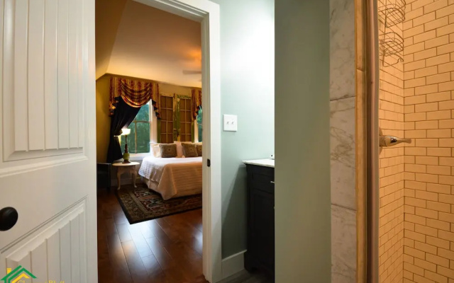 Clermont Bluffs B&B