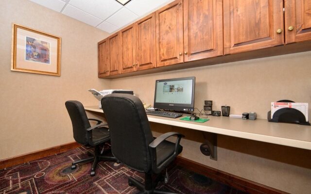 Hampton Inn & Suites Kingman