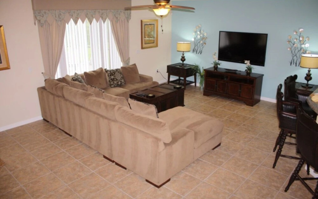 Calabria Six-bedroom