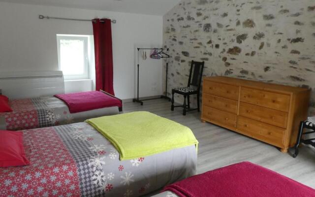 Gîte La Roche-sur-Yon, 5 pièces, 10 personnes - FR-1-426-157