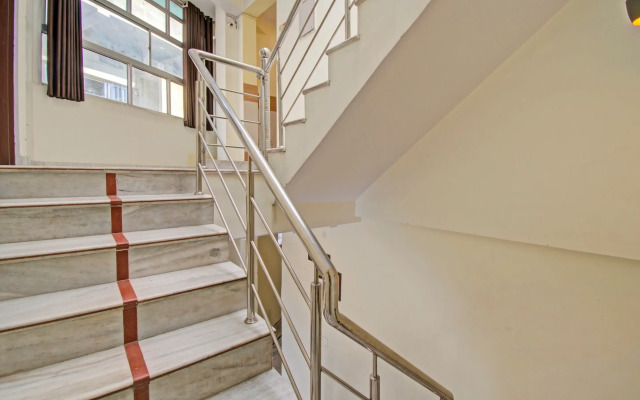OYO 93189 Hotel Ak Villas