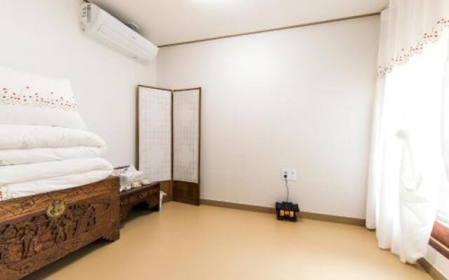 Hanok Guesthouse Suni