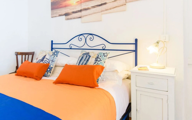 Romantic Antica Sponda